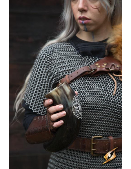 Corno vichingo chiaro-scuro di...