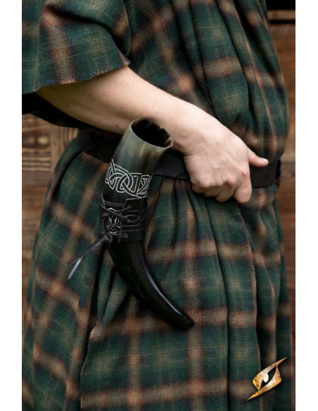 Corno nodi celtici chiaro-scuro