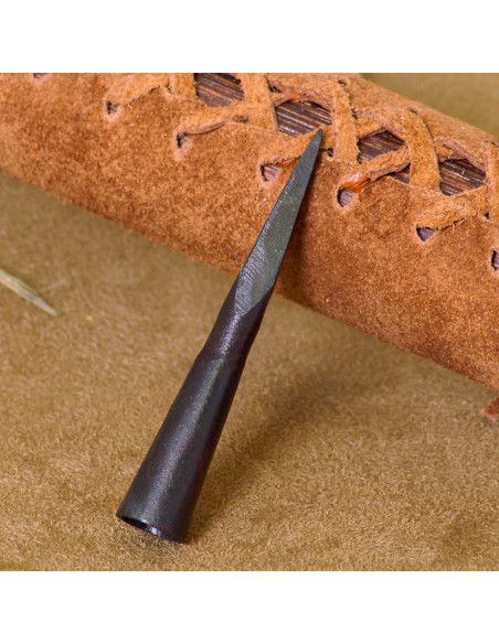 Punta di freccia storica quadrata... Punta di freccia storica quadrata...