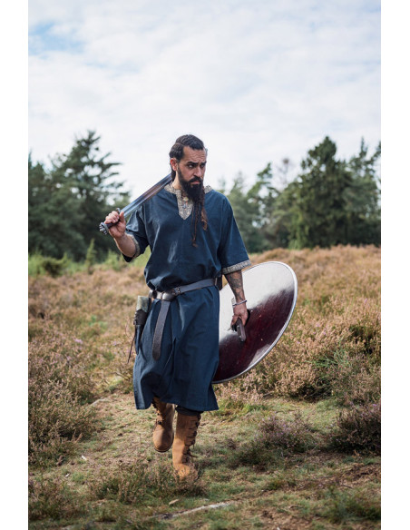 Tunica vichinga a maniche corte...