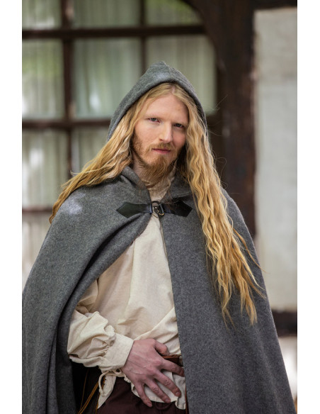 Mantella medievale in lana modello...