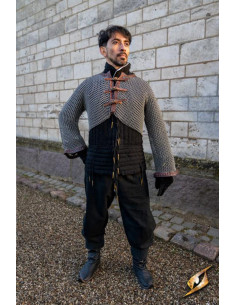 Maniche in cotta di maglia color acciaio, chiusura con...