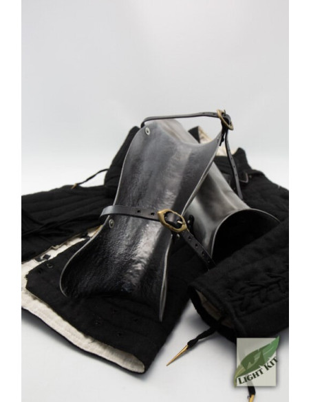 Schinieri da mercenario in acciaio...