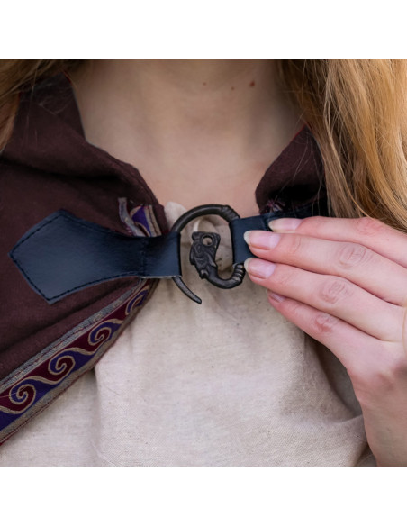 Mantello medievale in lana con ricami...