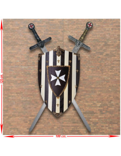 Panoplia dei Cavalieri Ospitalieri con scudo e spade