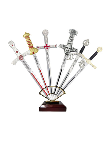 Raccolta di 6 tagliacarte storici con...