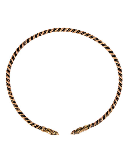 Torcia vichinga con teste di corvi