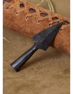 Punta di freccia storica in acciaio al carbonio