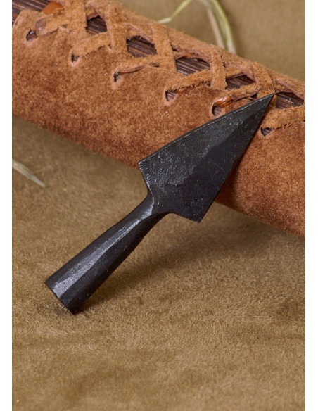 Punta di freccia storica in acciaio...