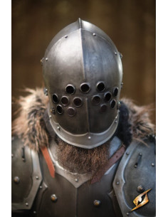 Elmo da malandrino serie fatiscente di Epic Armoury 2