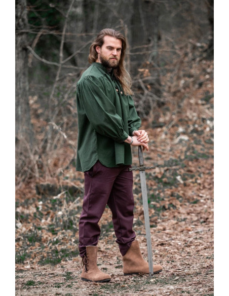 Camicia medievale con cravatte...