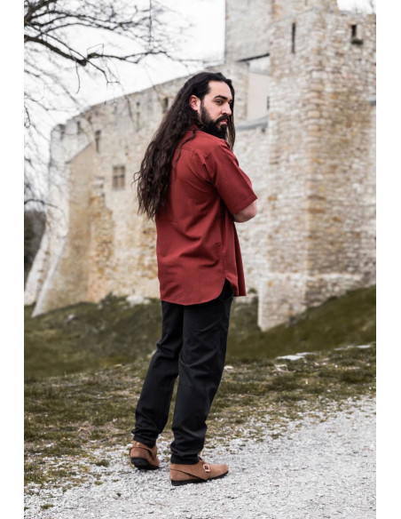 Camicia medievale a maniche corte con...