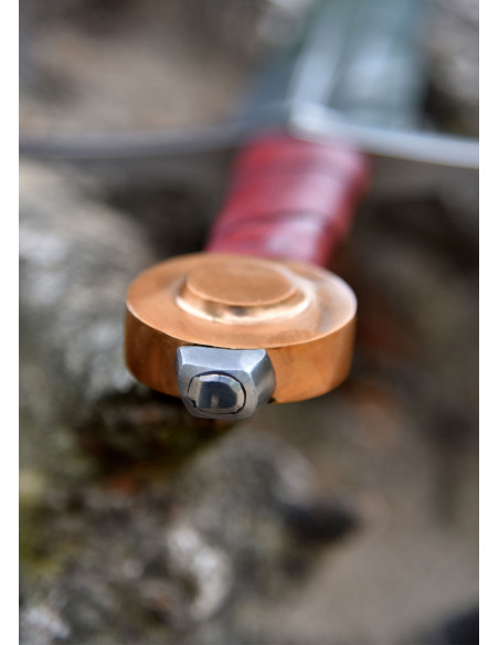 Armando la spada medievale di Lubecca...