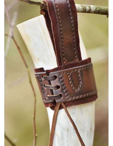 Tahalí per corno in pelle e camoscio,...