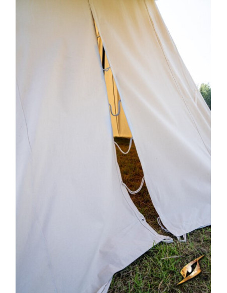 Tenda medievale nera per intrepidi...