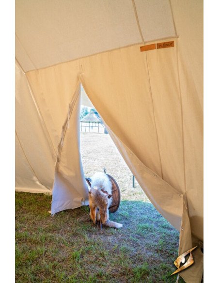 Tenda medievale nera per intrepidi...