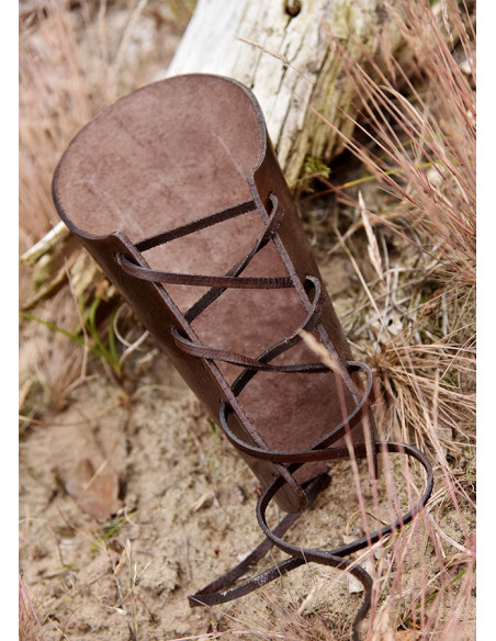 Bracciale in pelle con incisione...