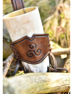 Baldric in pelle con Triskel per corna vichinghe 2