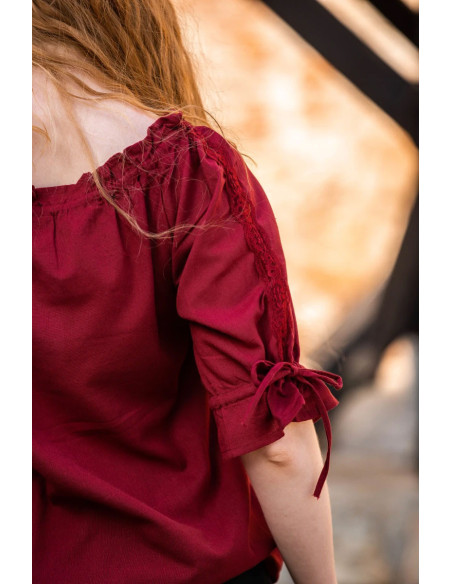 Cravatte per camicette medievali