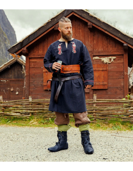 Tunica vichinga a maniche lunghe...