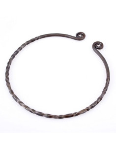 Celtic Neck Torque con finiture a spirale