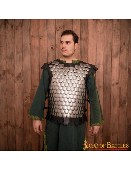 Armatura vichinga di pelle e squame LARP