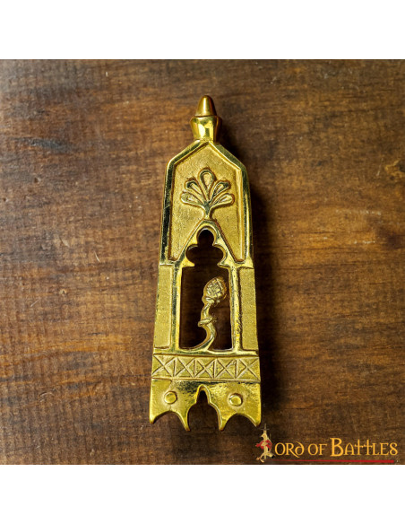 Chiusura con cintura medievale ottonata