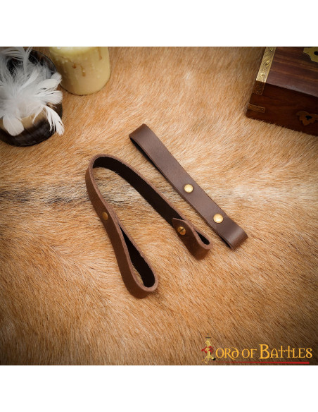 Tahalí medievale per spade con fodero