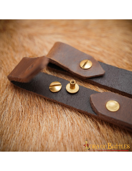 Tahalí medievale per spade con fodero