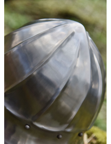 Antica teiera borgognona medievale,...