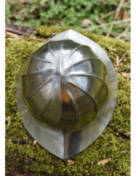 Antica teiera borgognona medievale,...