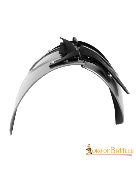 Classica gorgiera medievale in acciaio