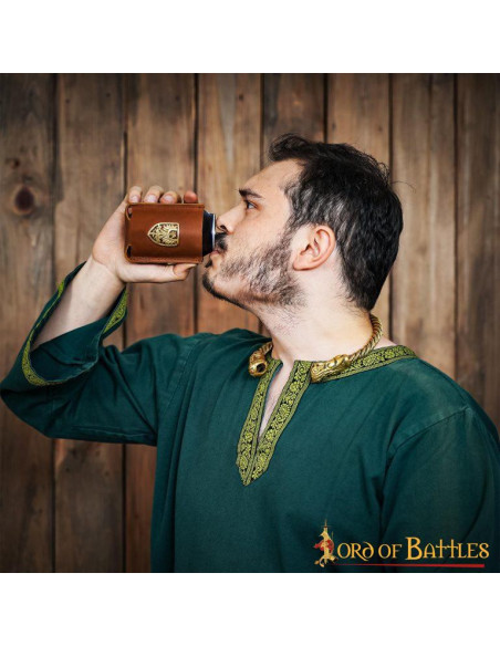 Portalattine fatto a mano con...