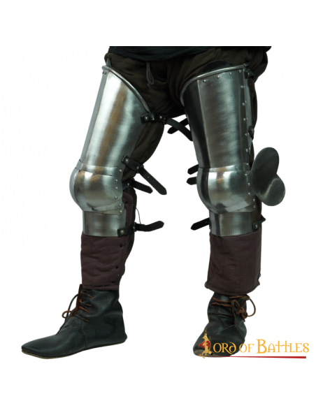 Armatura francese s. XIV per la gamba Armatura francese s. XIV per la gamba