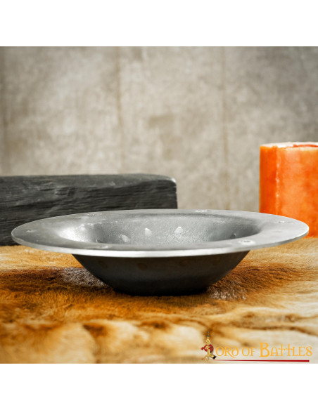 Umbo rustico per scudi vichinghi e...