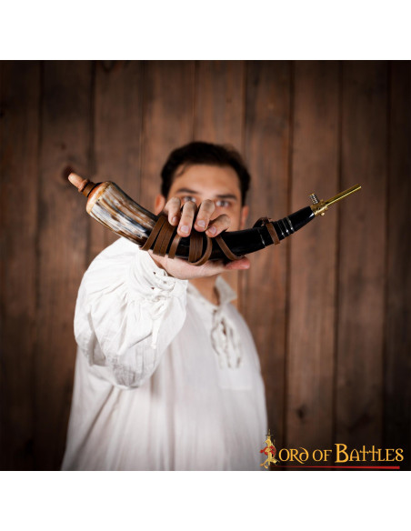 Scatola di polvere di corno di bue