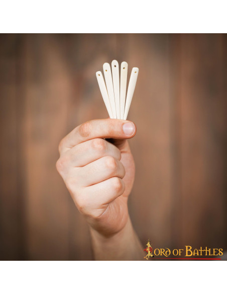 Set di 5 aghi in osso vichingo (7 cm.)