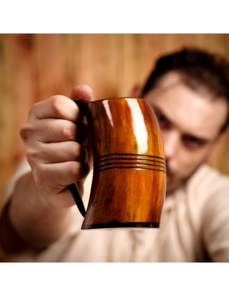 Boccale vichingo in corno di bue per...