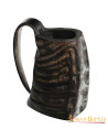 Boccale di birra medievale con autentico corno
