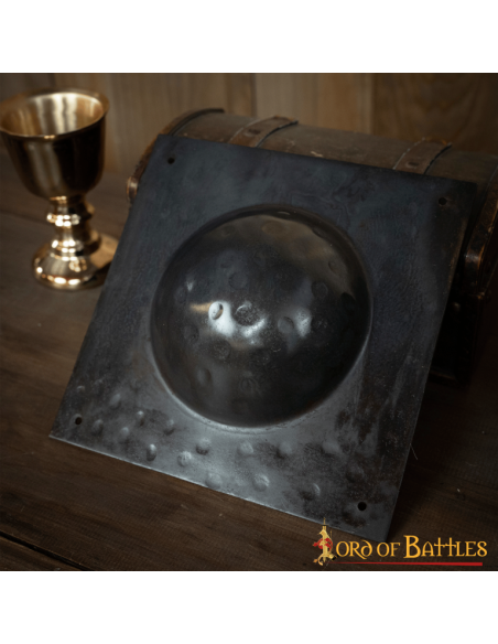 Umbo quadrato per scudo romano Scutum