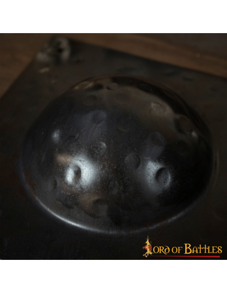 Umbo quadrato per scudo romano Scutum