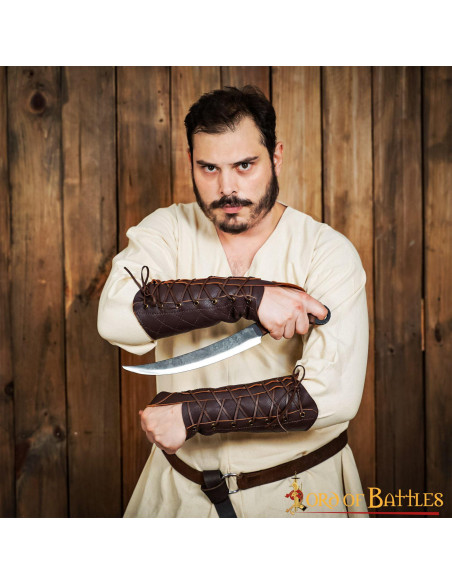 Bracciale medievale per armi arcieri...