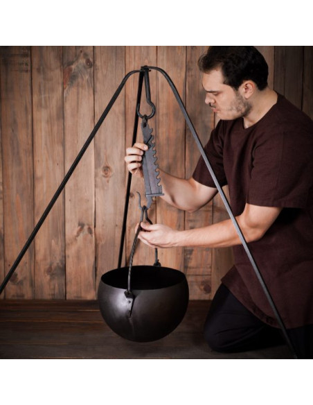 Falò medievale treppiede in ferro...