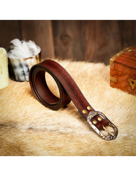 Disegno in rilievo della cintura...