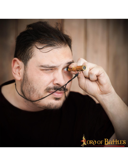 Ciondolo mini-telescopio estensibile