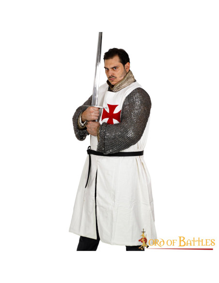 Tunica medievale dei Cavalieri Templari