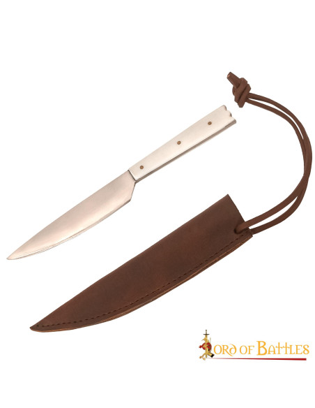 Coltello medievale con manico in osso...