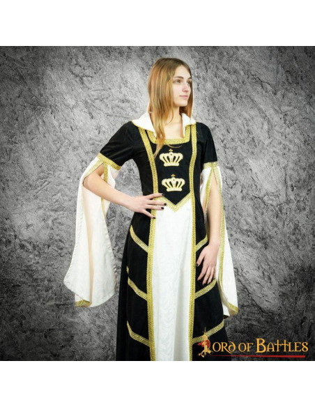 Abito medievale della regina in verde...