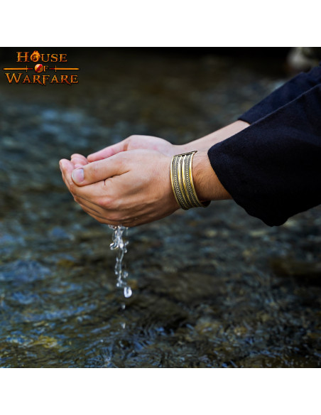 Bracciale medievale in ottone (16,5 cm.)