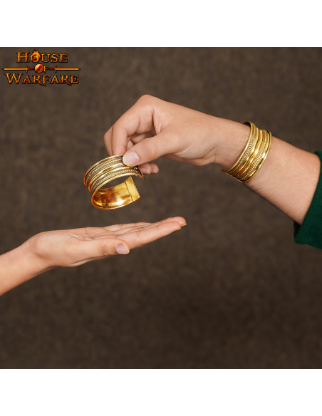 Bracciale medievale in ottone (16,5 cm.)